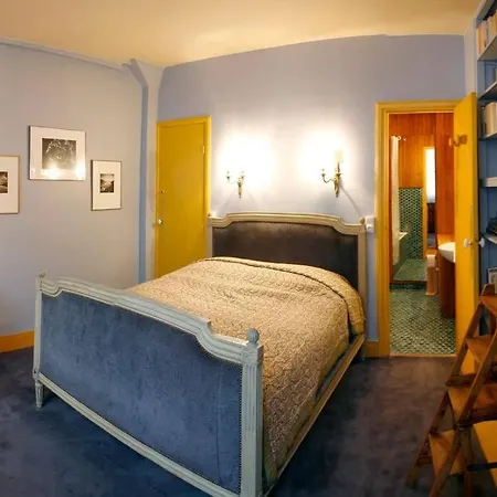 The Eifel Tower Artist Loft * Paris