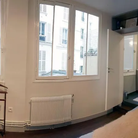 The Eifel Tower Artist Loft