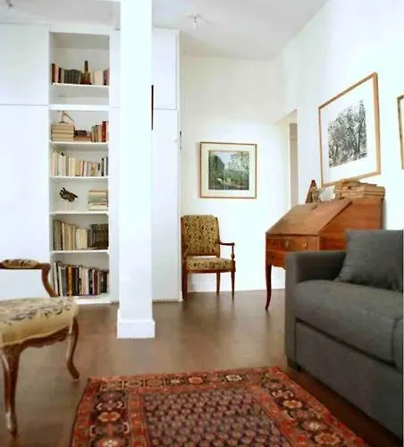 The Eifel Tower Artist Loft * Paris